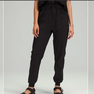 Lululemon Stretch High-Rise Jogger
